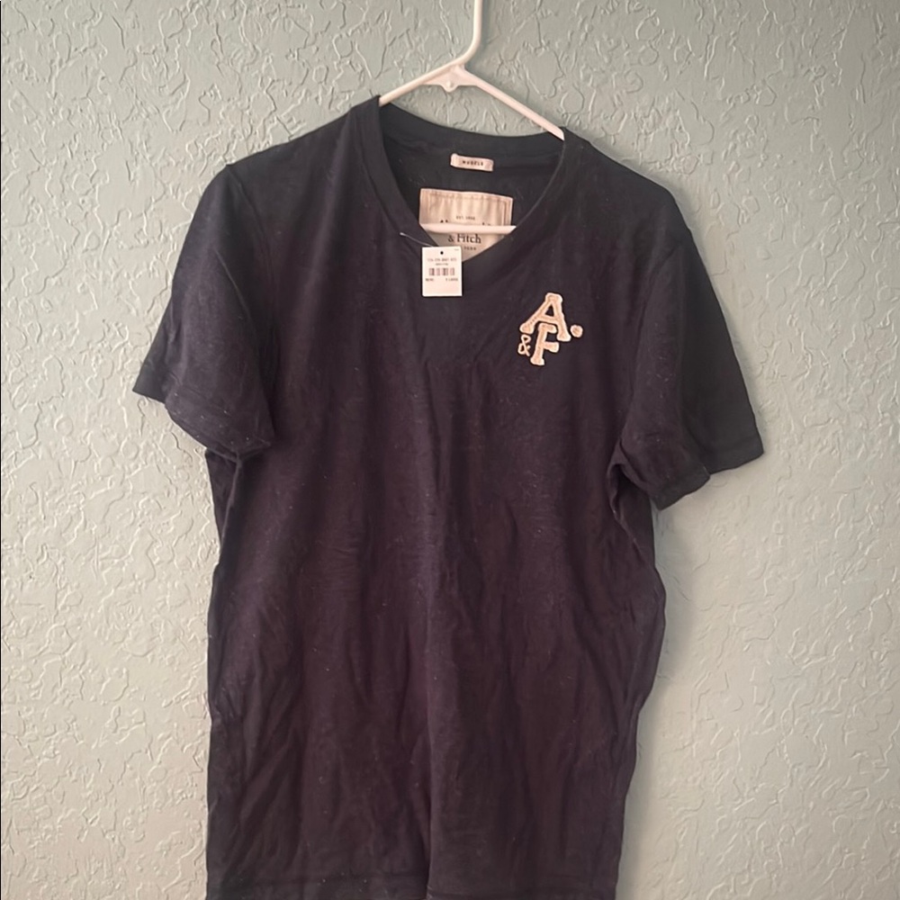 Vintage Abercrombie & Fitch Men's Navy Logo V Neck T-Shirt